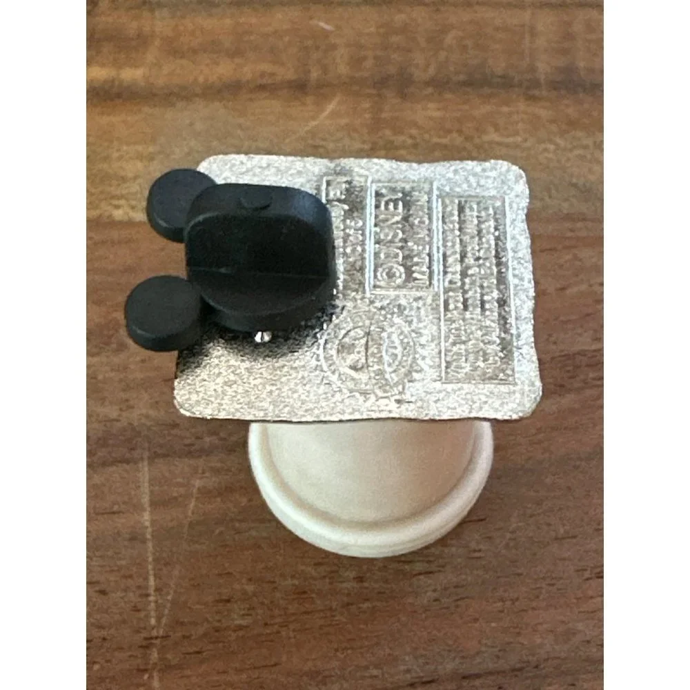 Disney Hidden Mickey Trading Pin Tigger Winnie The Pooh 3 of 5 Authentic